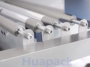 Envasadora de bolsas con forma en rollo, llenado con 1 boquilla