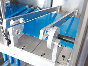 Envasadora horizontal de bolsas con spout, llenado con 2 boquillas