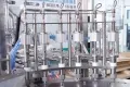 Máquina de llenado y taponado de bolsas con boquilla (con spout)
